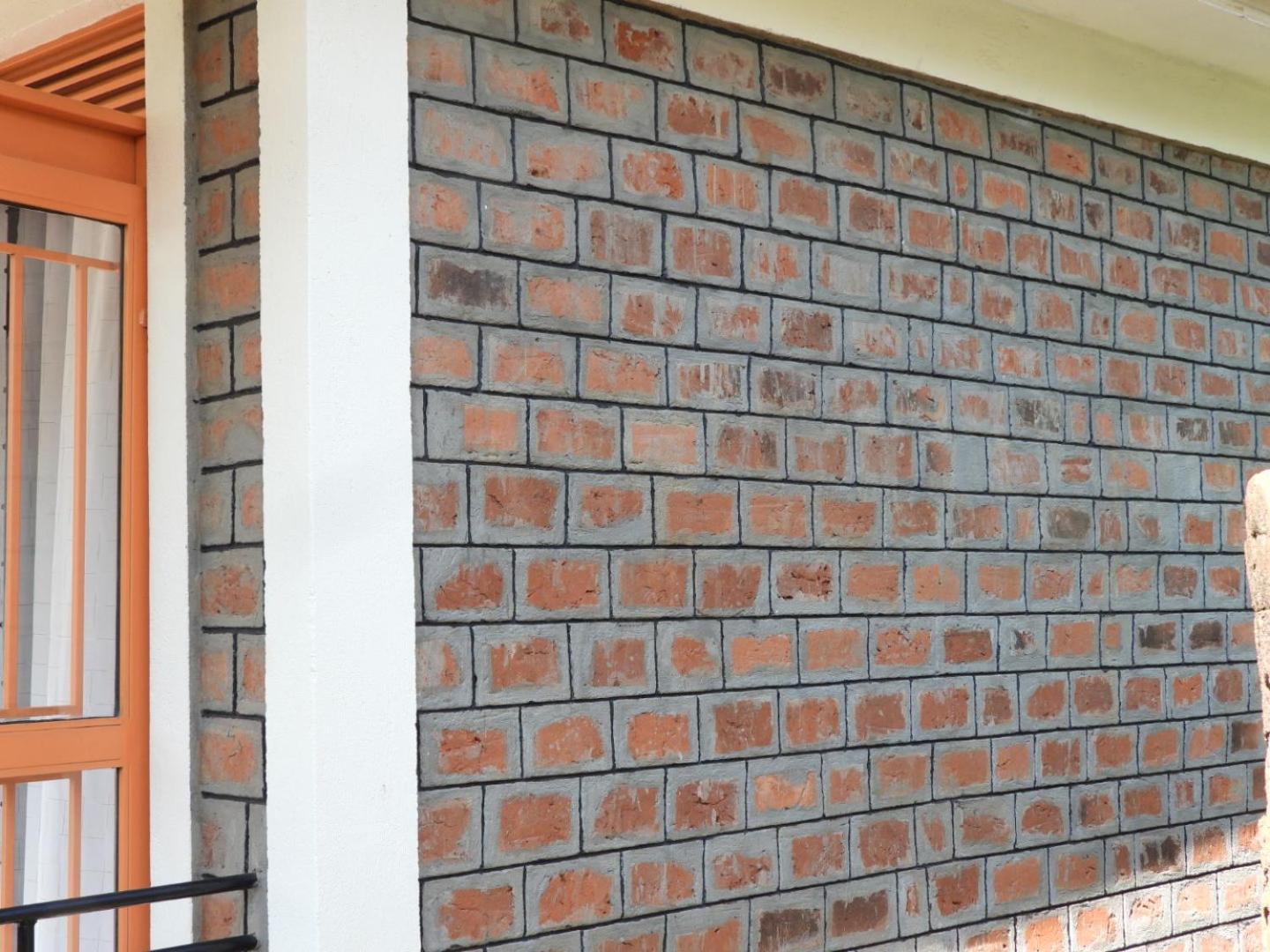 Plastic Bottles House Entebbe Luaran gambar